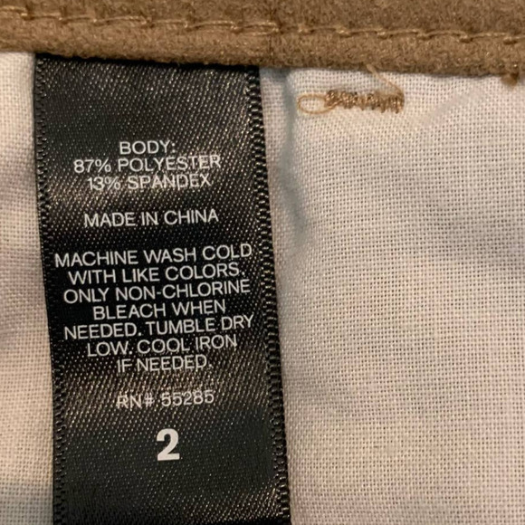 EXPRESS Skirt Womens 2 Faux Suede‎ Mini Exposed Button A Line Light Tan Beige - Picture 3 of 7